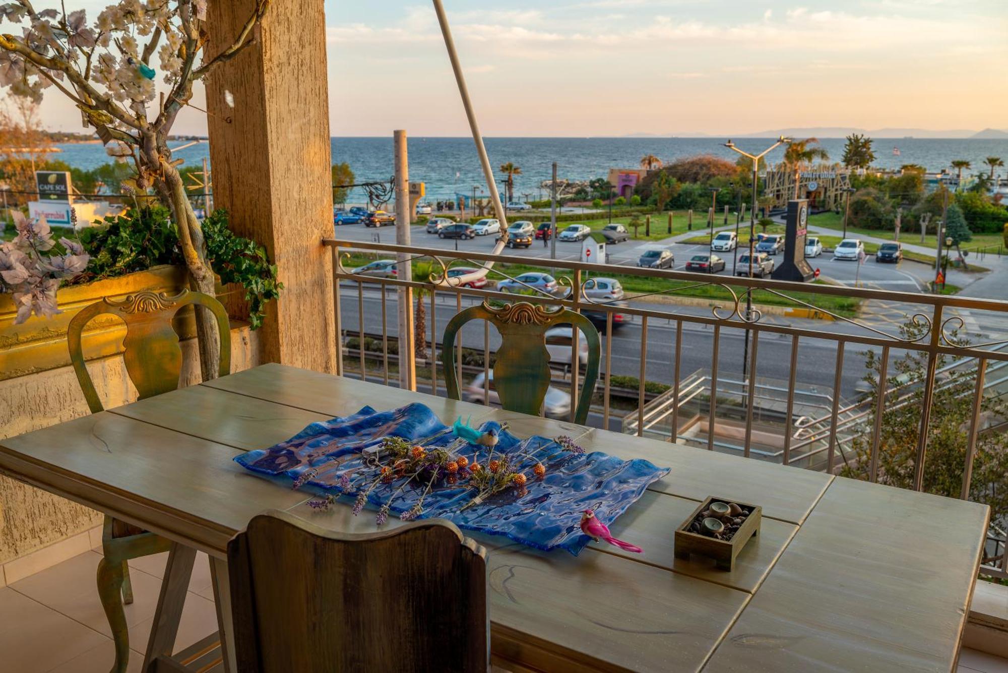 Alimos - Sea View Apartment Афины Экстерьер фото